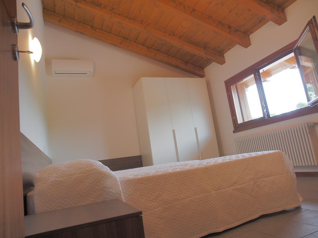 Alloggio Agrituristico Ai Tre Castelli Moruzzo ห้อง รูปภาพ