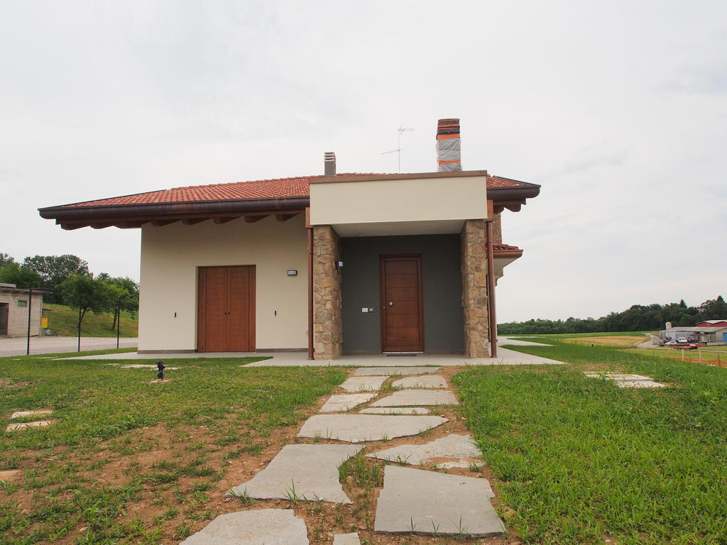 Alloggio Agrituristico Ai Tre Castelli Moruzzo ภายนอก รูปภาพ